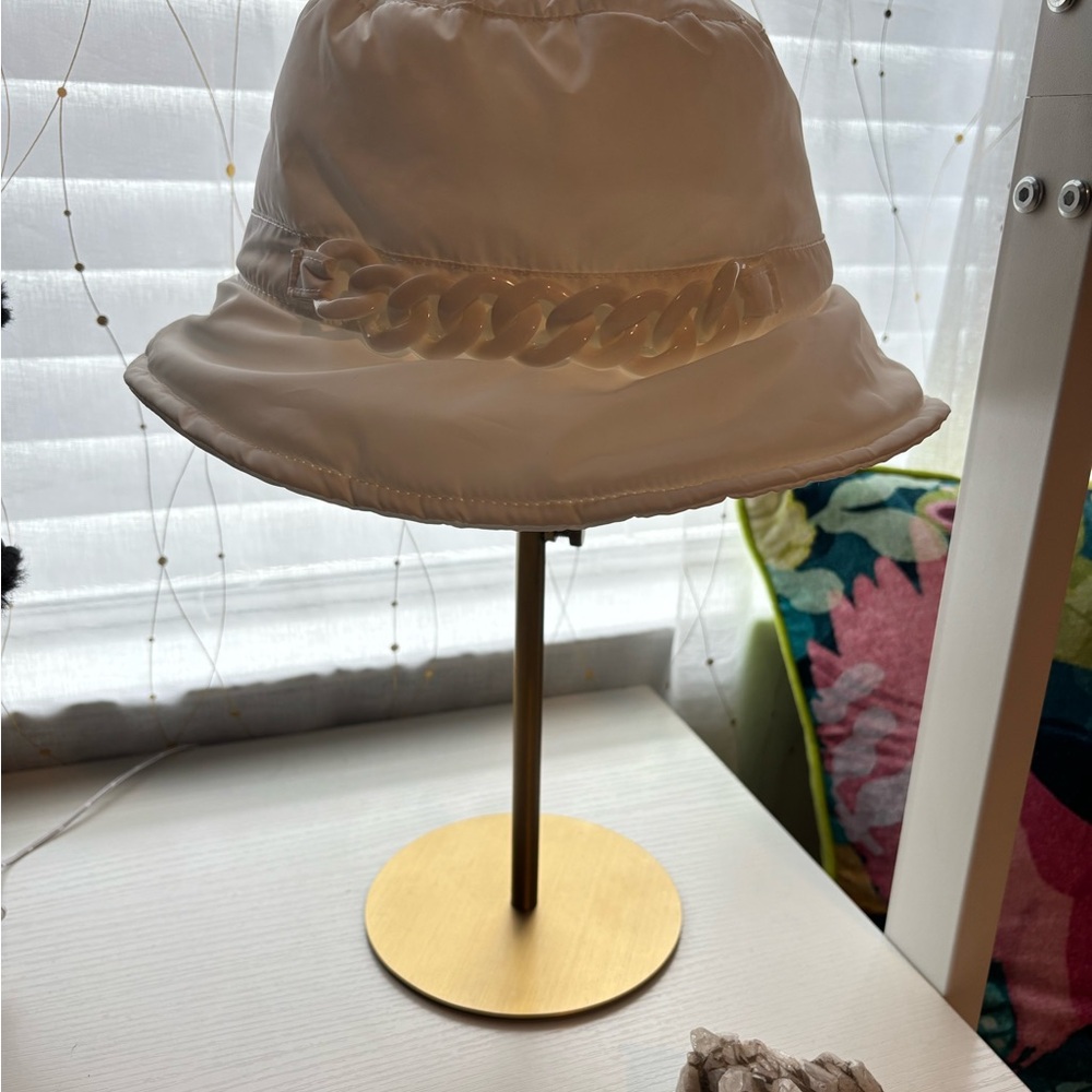 Steve Madden white Bucket Hat with Textured Detail